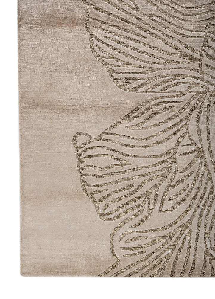 azalea ivory bamboo silk and zari hand knotted Rug - Corner azalea ivory bamboo silk and zari hand knotted Rug - Corner