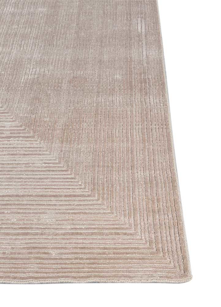 azalea ivory wool and bamboo silk hand knotted Rug - Corner azalea ivory wool and bamboo silk hand knotted Rug - Corner