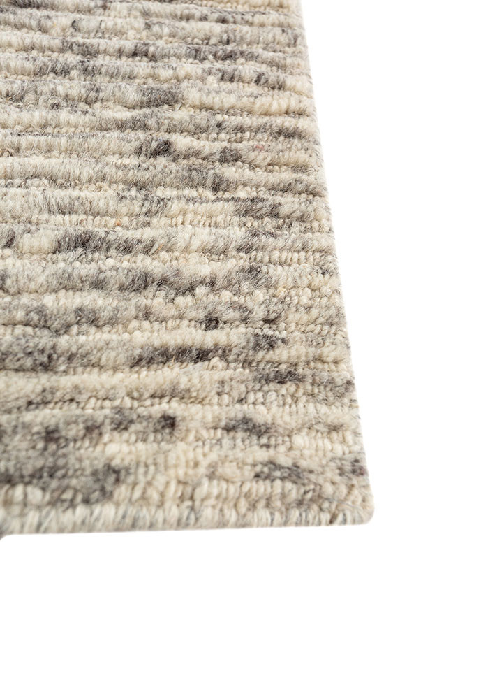 azalea ivory wool and bamboo silk hand knotted Rug - Corner azalea ivory wool and bamboo silk hand knotted Rug - Corner