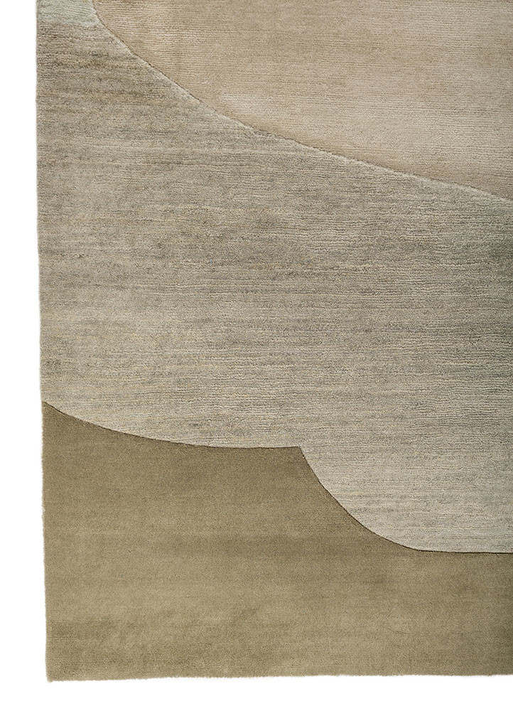 aprezo green wool hand knotted Rug - Corner