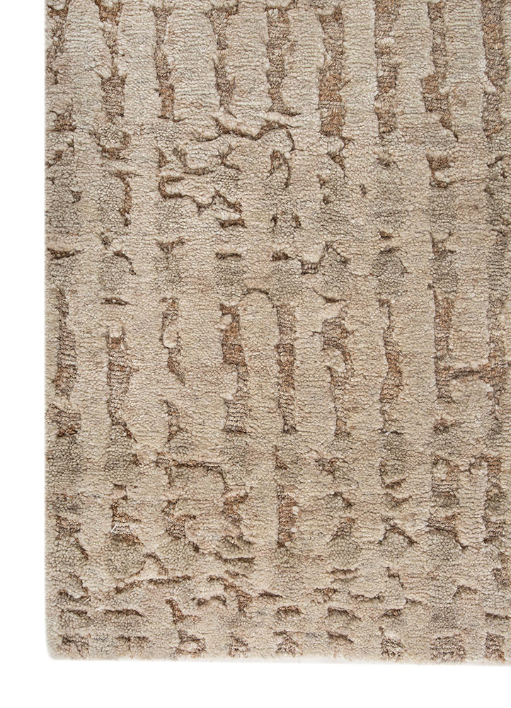 uvenuti ivory wool hand knotted Rug - Corner