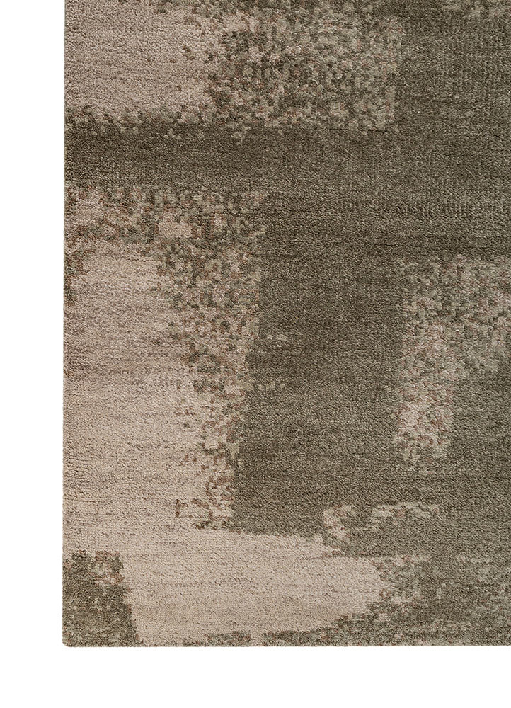 entropy green wool and bamboo silk hand knotted Rug - Corner