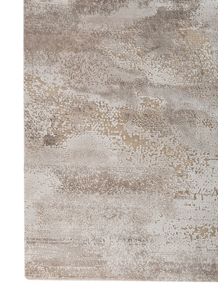 uvenuti ivory wool and bamboo silk hand knotted Rug - Corner uvenuti ivory wool and bamboo silk hand knotted Rug - Corner