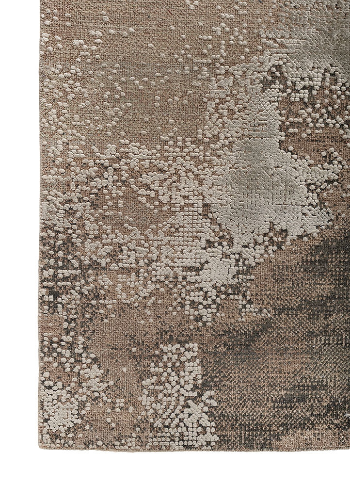 entropy green wool and bamboo silk hand knotted Rug - Corner