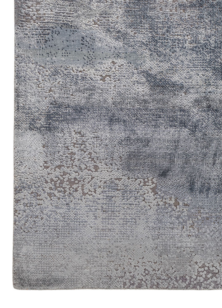 uvenuti blue wool and bamboo silk hand knotted Rug - Corner uvenuti blue wool and bamboo silk hand knotted Rug - Corner