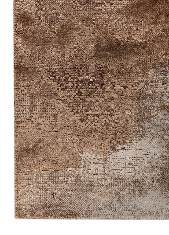 uvenuti ivory wool and bamboo silk hand knotted Rug - Corner uvenuti ivory wool and bamboo silk hand knotted Rug - Corner