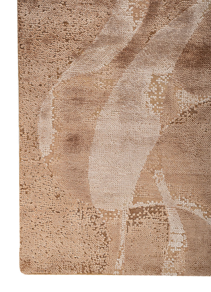 aprezo red and orange wool and bamboo silk hand knotted Rug - Corner