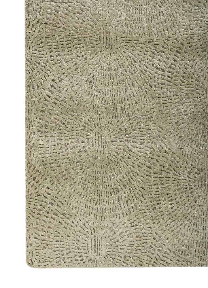 aprezo green wool and bamboo silk hand knotted Rug - Corner