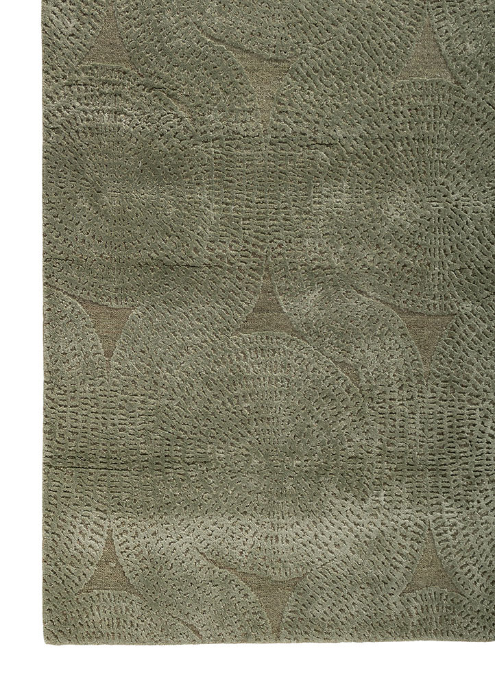 azalea green wool and bamboo silk hand knotted Rug - Corner azalea green wool and bamboo silk hand knotted Rug - Corner