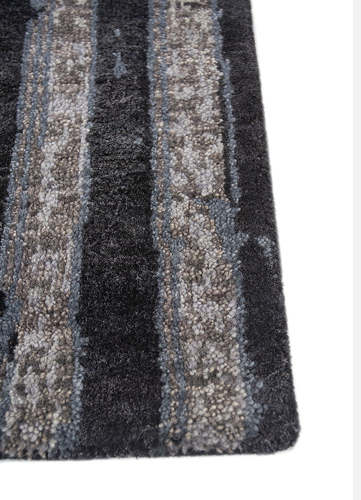 aprezo ivory wool and bamboo silk hand knotted Rug - Corner