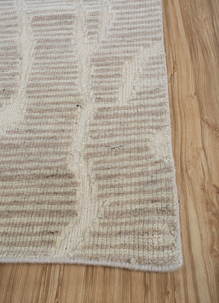 manifest ivory wool hand knotted Rug - Corner manifest ivory wool hand knotted Rug - Corner