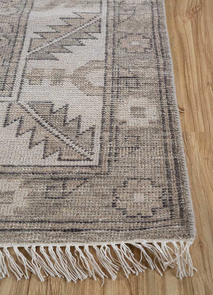 erbe grey and black wool hand knotted Rug - Corner erbe grey and black wool hand knotted Rug - Corner