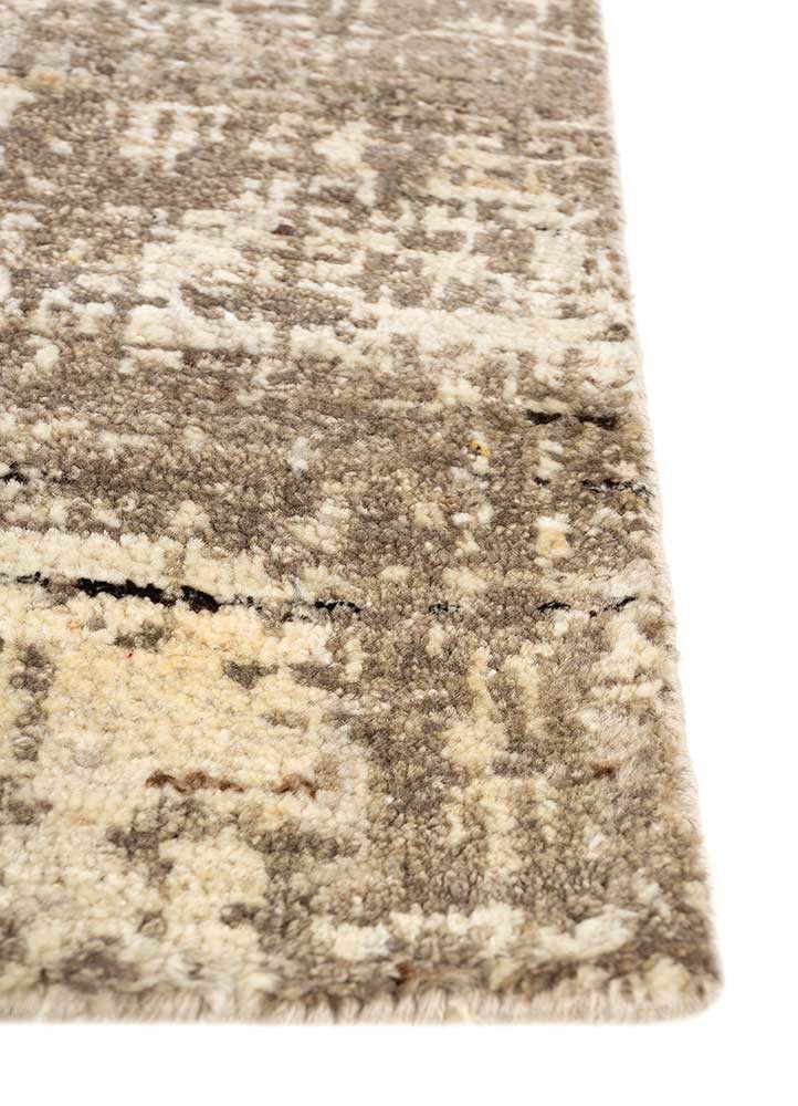 uvenuti ivory wool hand knotted Rug - Corner