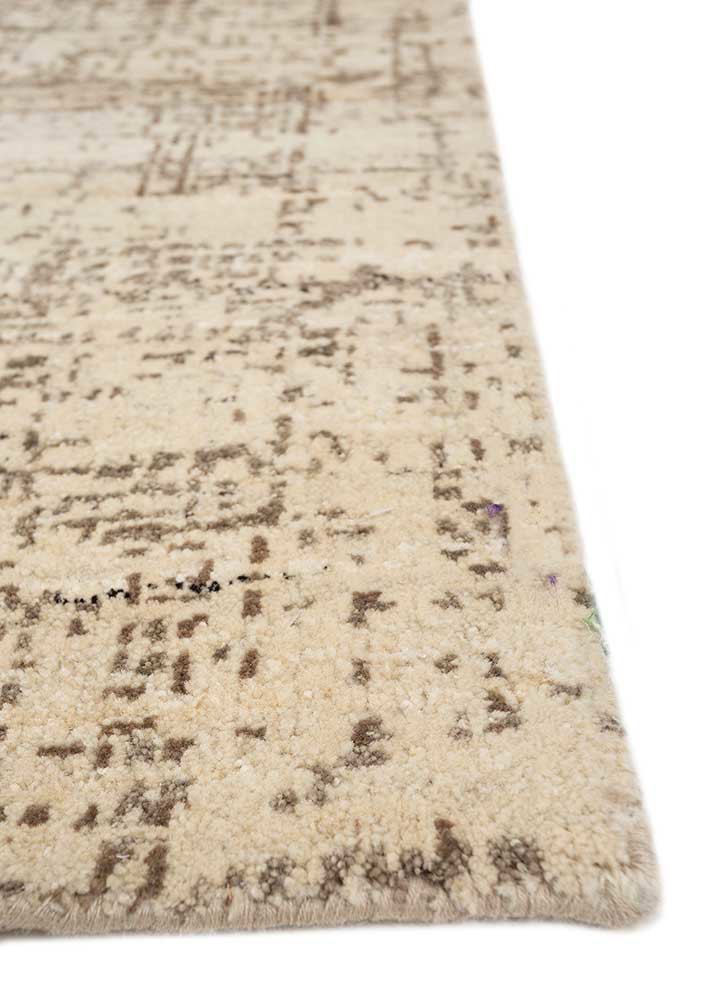 uvenuti ivory wool hand knotted Rug - Corner