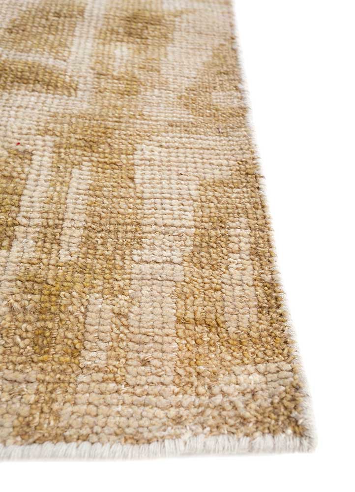 thyme ivory wool hand knotted Rug - Corner