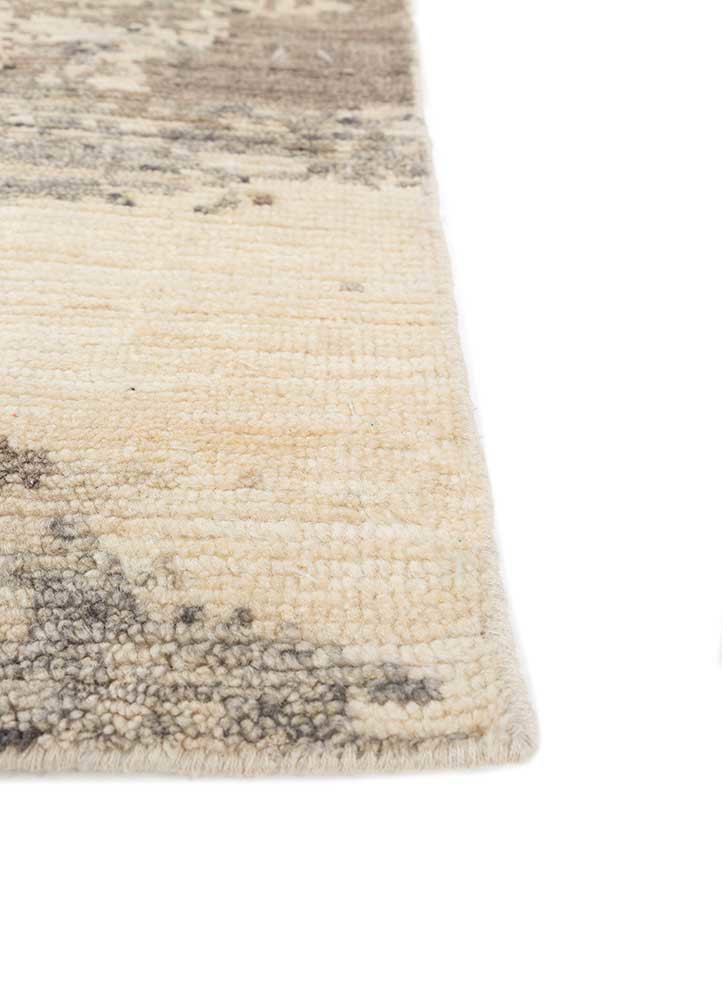 entropy ivory wool hand knotted Rug - Corner