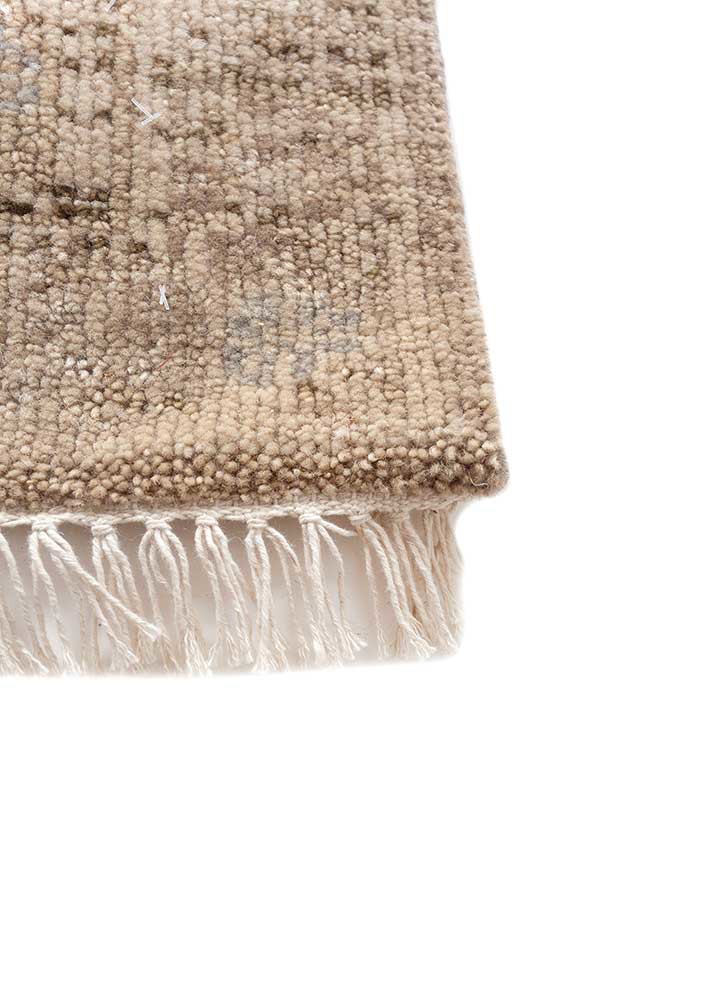 viscaya gold wool hand knotted Rug - Corner