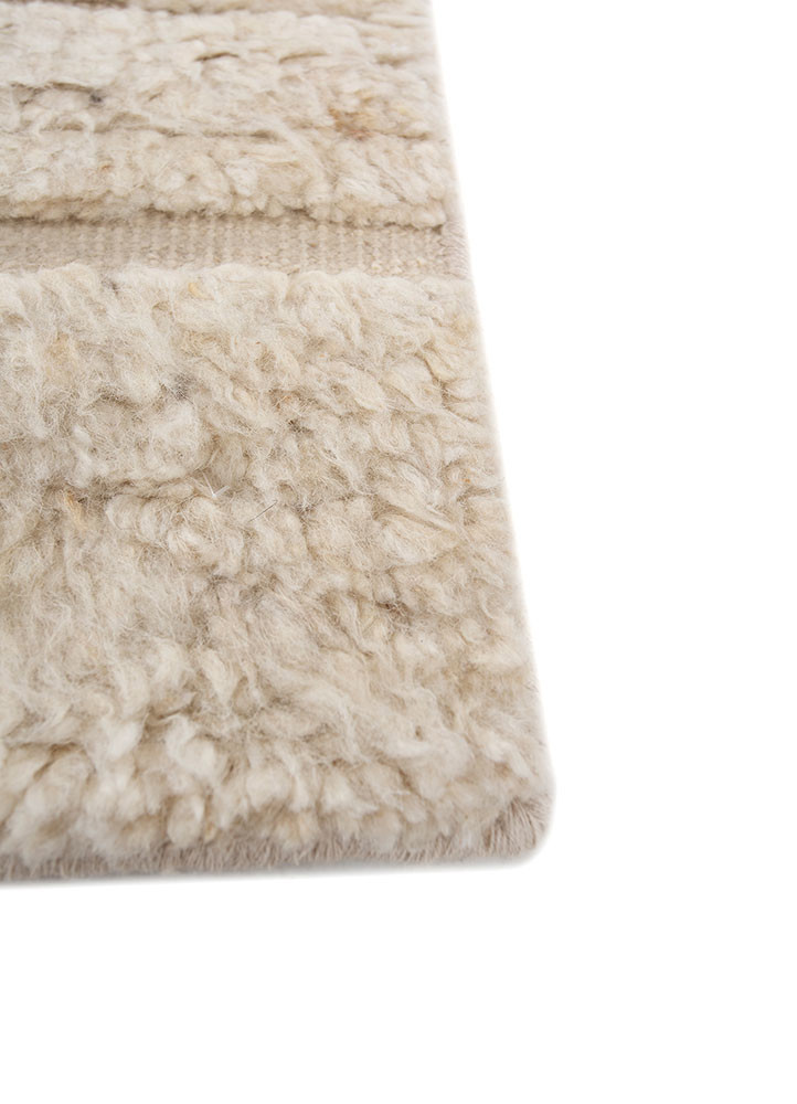 zuri ivory wool hand knotted Rug - Corner zuri ivory wool hand knotted Rug - Corner