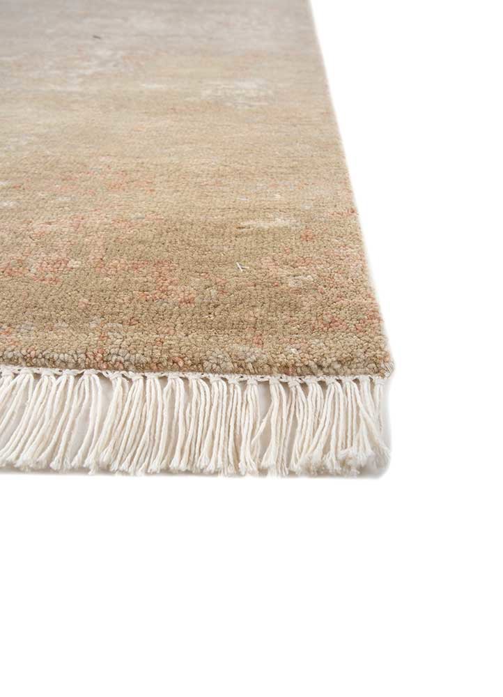 entropy ivory wool hand knotted Rug - Corner