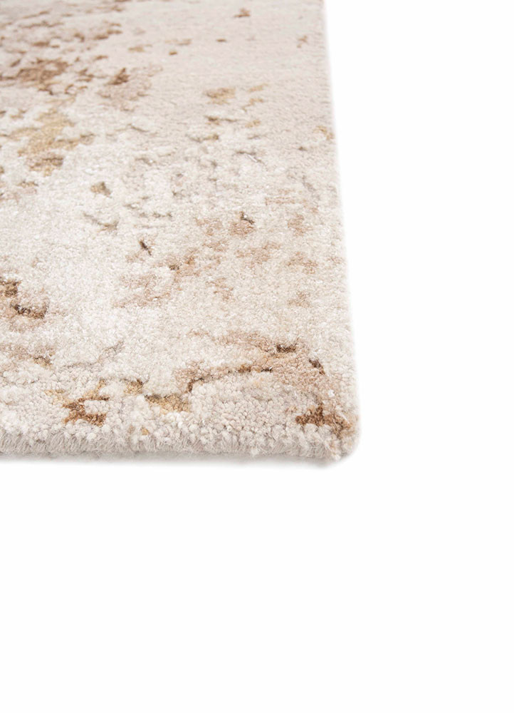 uvenuti ivory wool hand knotted Rug - Corner uvenuti ivory wool hand knotted Rug - Corner
