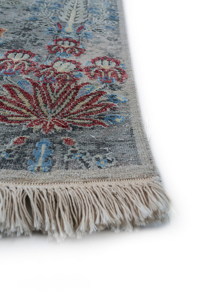 far east ivory wool and silk hand knotted Rug - Corner far east ivory wool and silk hand knotted Rug - Corner