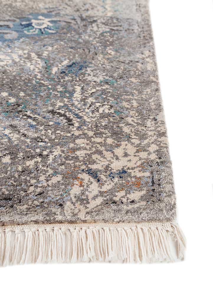 far east ivory wool and silk hand knotted Rug - Corner far east ivory wool and silk hand knotted Rug - Corner