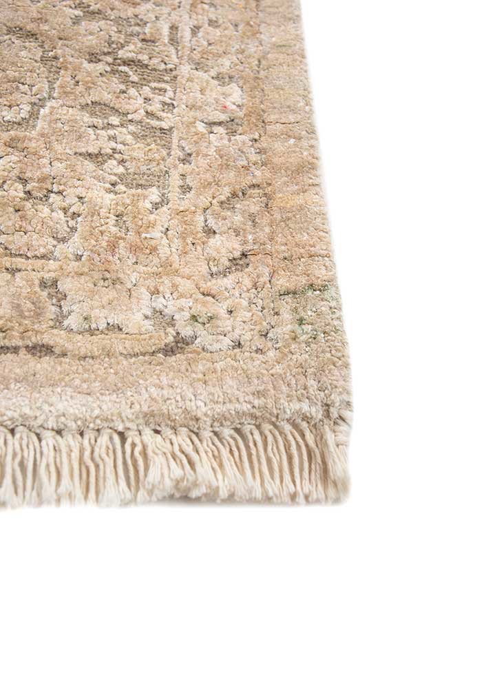 far east ivory wool and silk hand knotted Rug - Corner far east ivory wool and silk hand knotted Rug - Corner