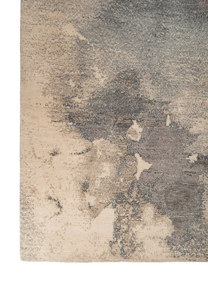 provenance ivory wool and silk hand knotted Rug - Corner provenance ivory wool and silk hand knotted Rug - Corner