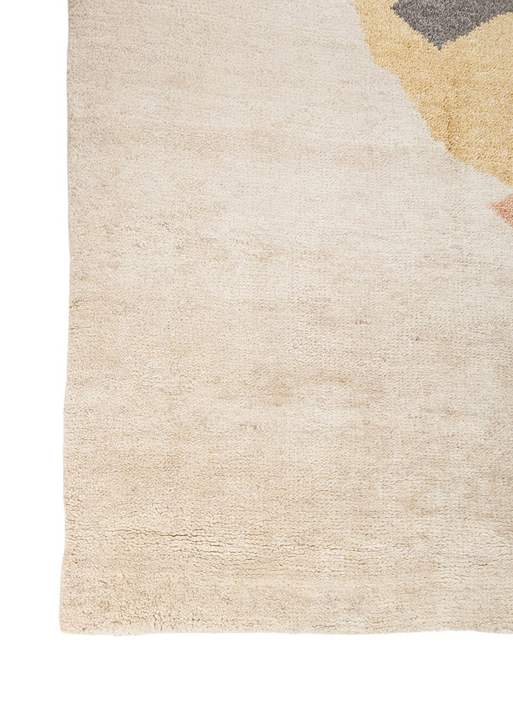 sthir beige and brown wool hand knotted Rug - Corner sthir beige and brown wool hand knotted Rug - Corner