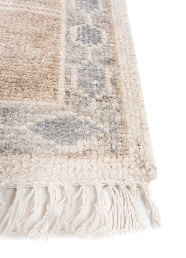 thyme ivory wool hand knotted Rug - Corner
