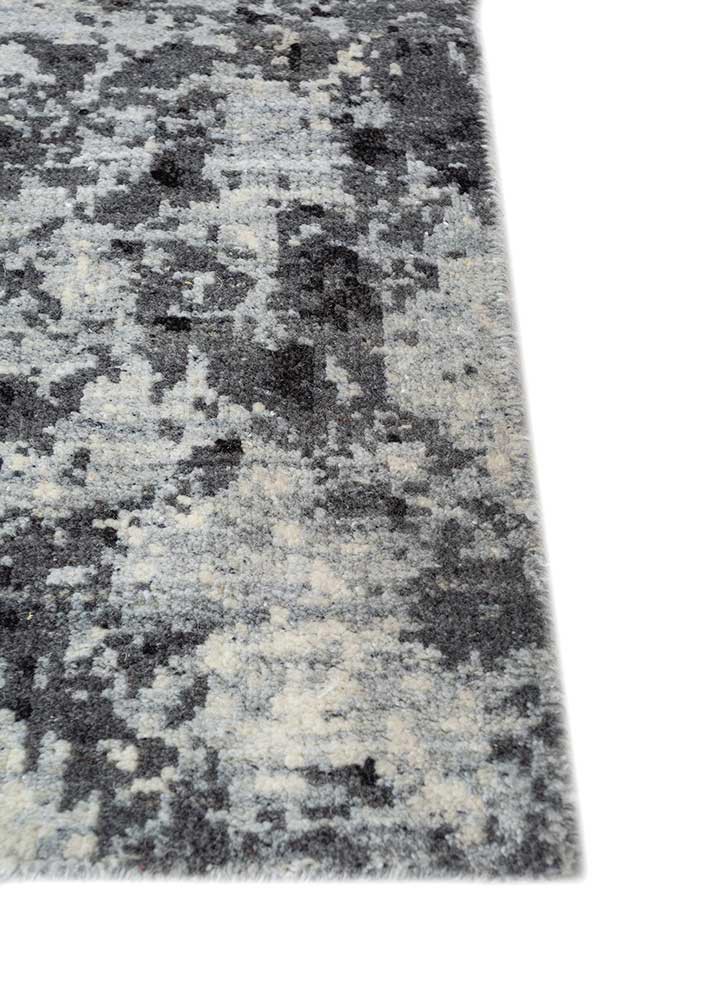 entropy ivory wool and viscose hand knotted Rug - Corner entropy ivory wool and viscose hand knotted Rug - Corner