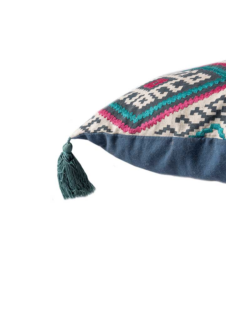 cushion ivory cotton  Home Textile - Corner