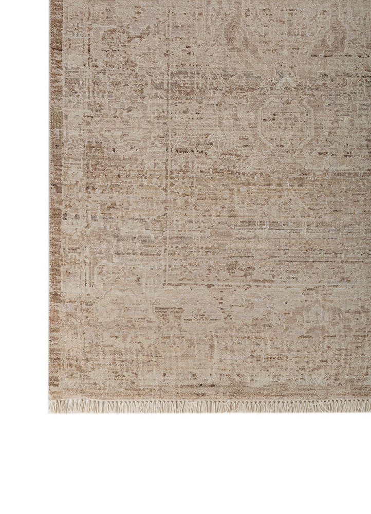 someplace in time ivory wool hand knotted Rug - Corner