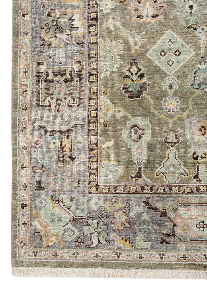 someplace in time green wool hand knotted Rug - Corner