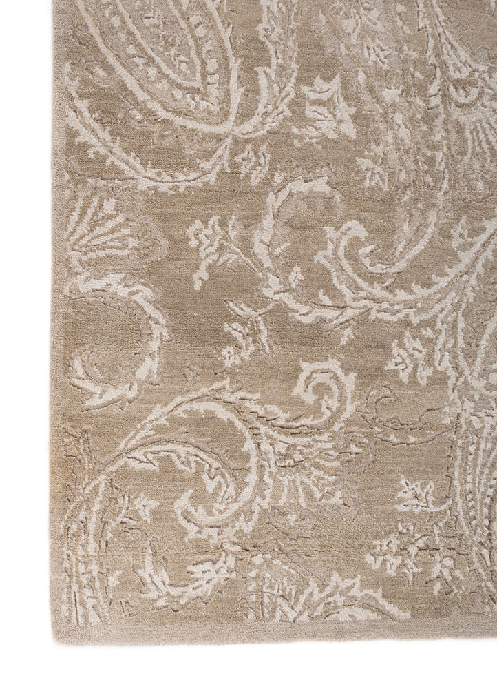 gilded age ivory wool hand knotted Rug - Corner gilded age ivory wool hand knotted Rug - Corner