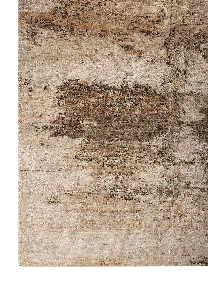 entropy ivory wool and silk hand knotted Rug - Corner