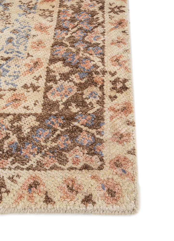 aprezo gold wool and silk hand knotted Rug - Corner aprezo gold wool and silk hand knotted Rug - Corner