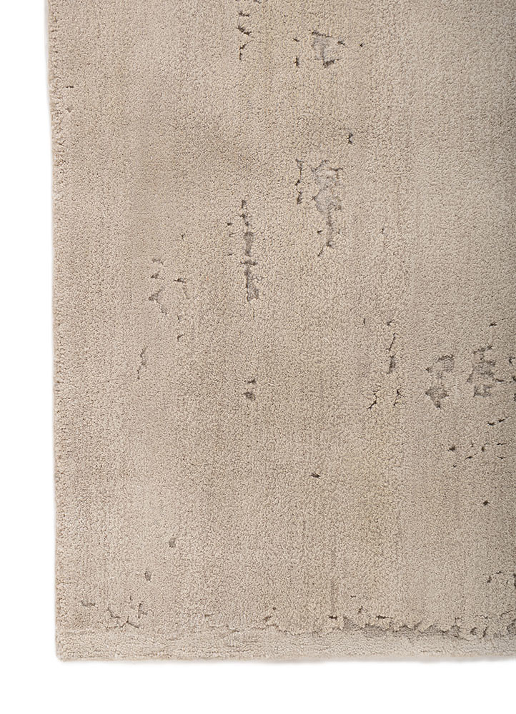 hidden by kavi ivory wool and bamboo silk hand knotted Rug - Corner hidden by kavi ivory wool and bamboo silk hand knotted Rug - Corner