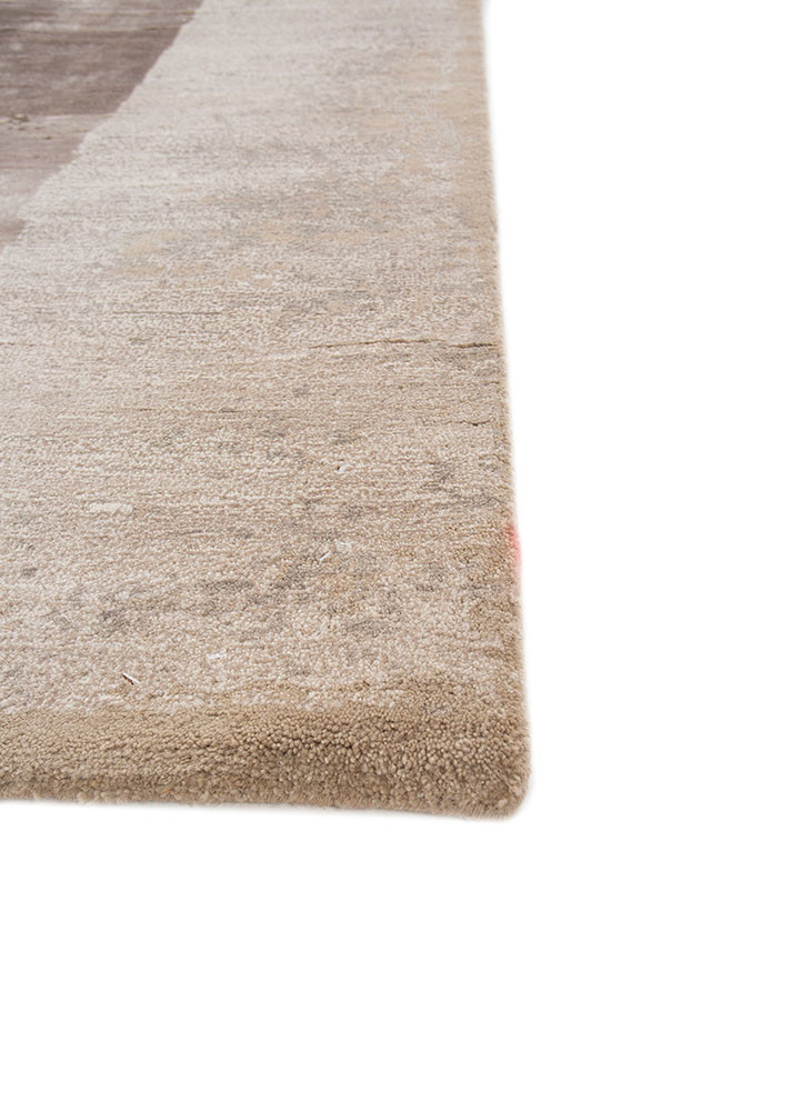 unfold by kavi ivory wool and bamboo silk hand knotted Rug - Corner