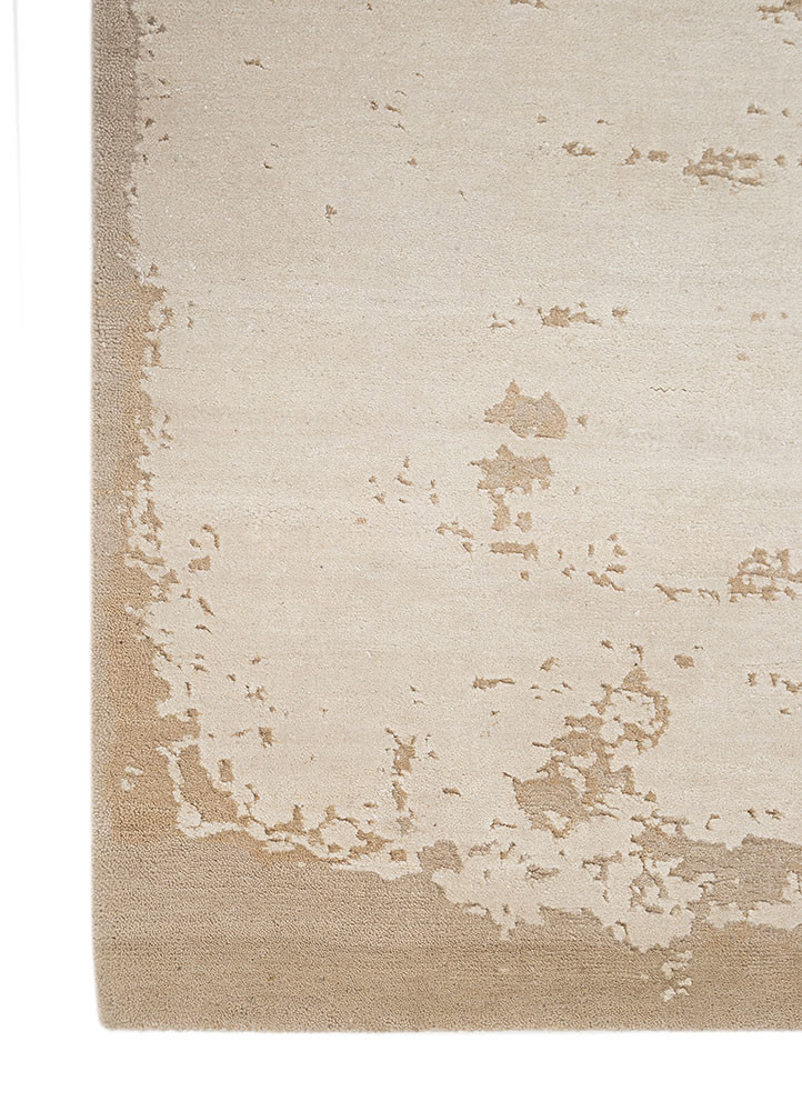 unfold by kavi ivory wool and bamboo silk hand knotted Rug - Corner unfold by kavi ivory wool and bamboo silk hand knotted Rug - Corner