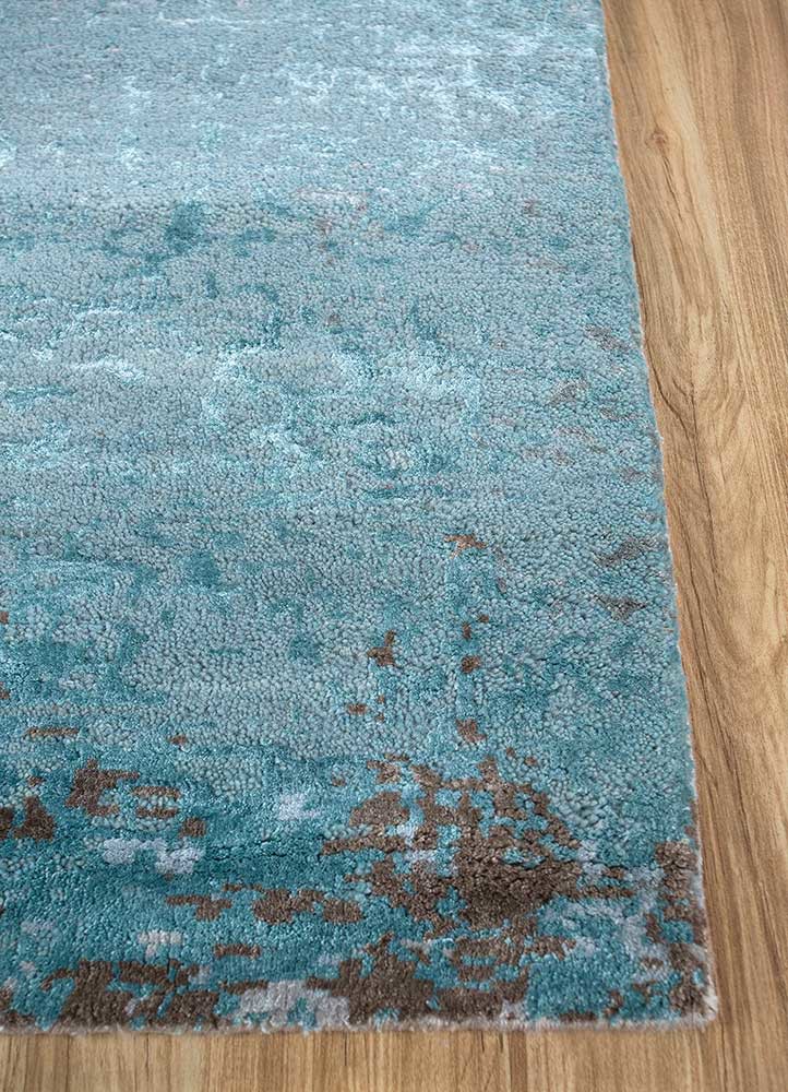 chaos theory by kavi ivory wool and bamboo silk hand knotted Rug - Corner