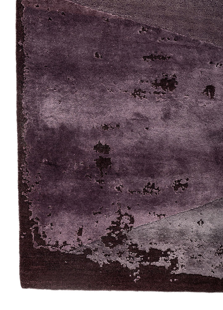 aakar by kavi red and orange wool and bamboo silk hand knotted Rug - Corner