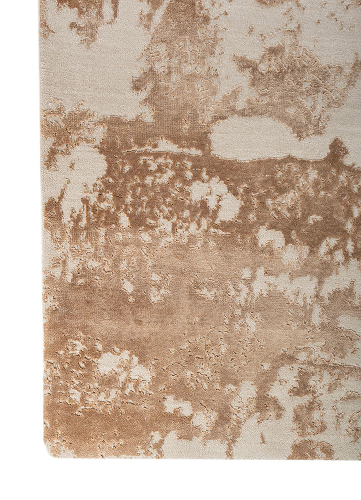 project error by kavi ivory wool and bamboo silk hand knotted Rug - Corner