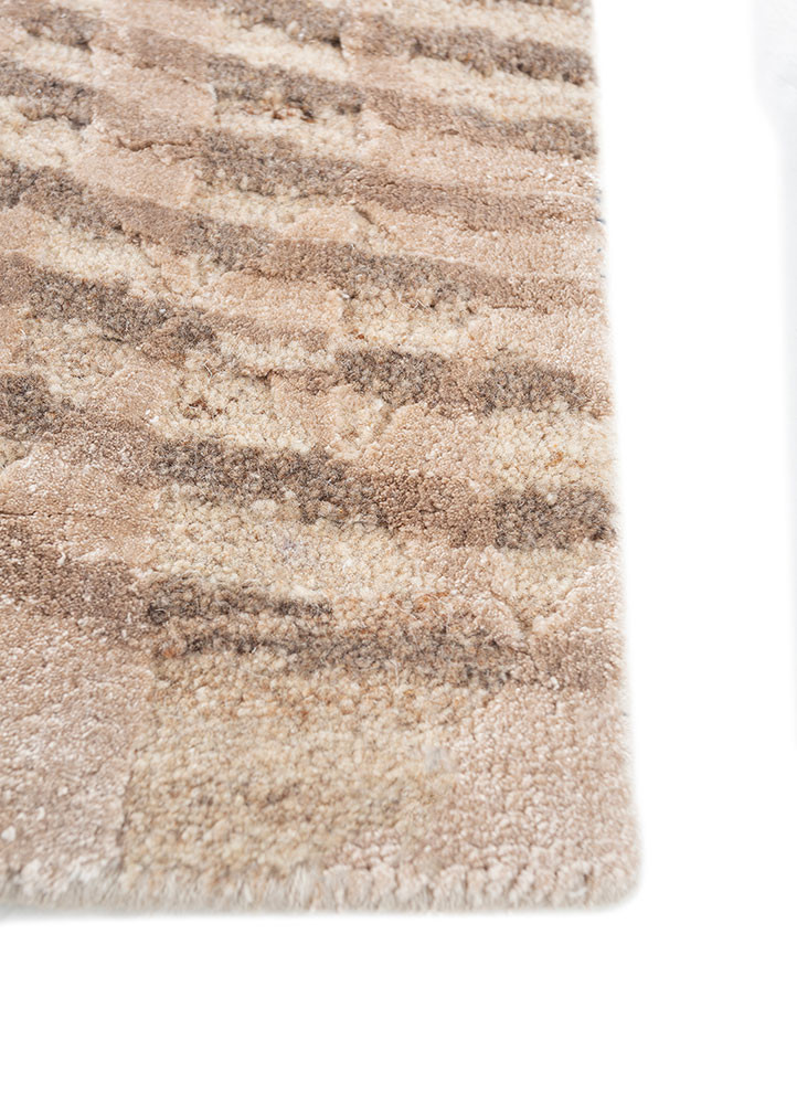 aakar by kavi beige and brown wool and bamboo silk hand knotted Rug - Corner