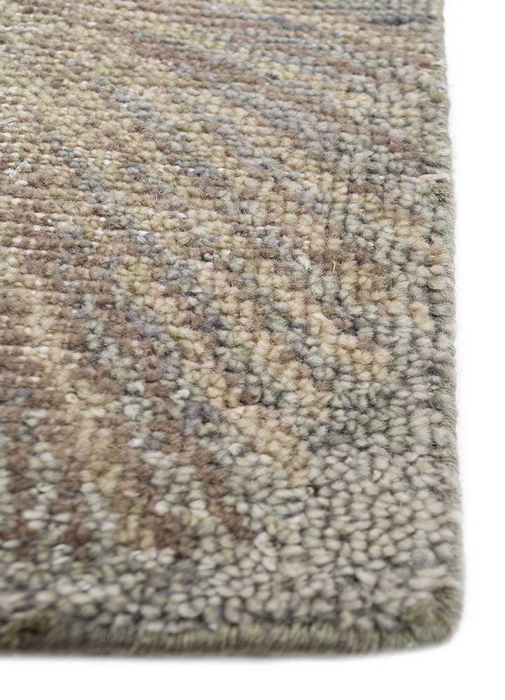 pansy green wool hand knotted Rug - Corner