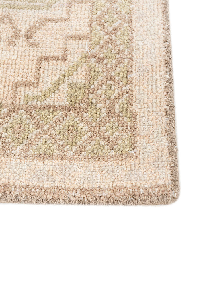 erbe red and orange wool hand knotted Rug - Corner erbe red and orange wool hand knotted Rug - Corner