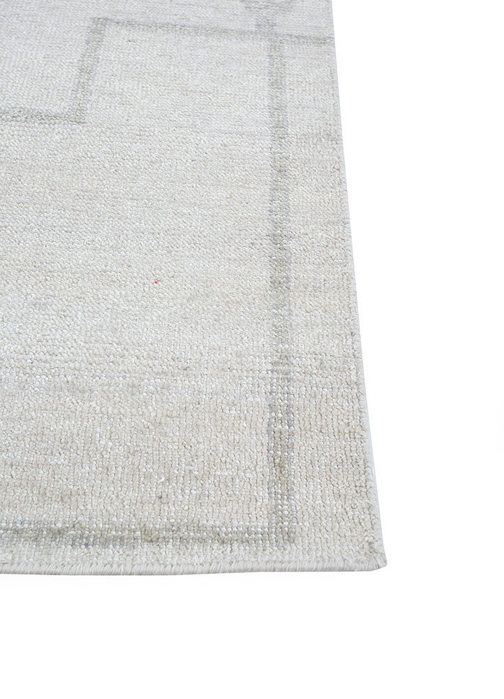 thyme ivory wool hand knotted Rug - Corner