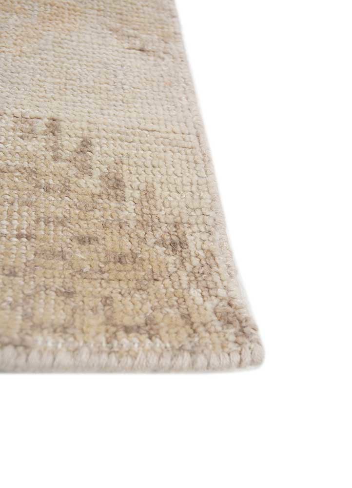 erbe ivory wool hand knotted Rug - Corner erbe ivory wool hand knotted Rug - Corner