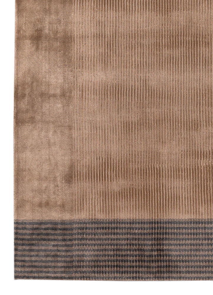 aprezo beige and brown acrylic hand loom Rug - Corner aprezo beige and brown acrylic hand loom Rug - Corner