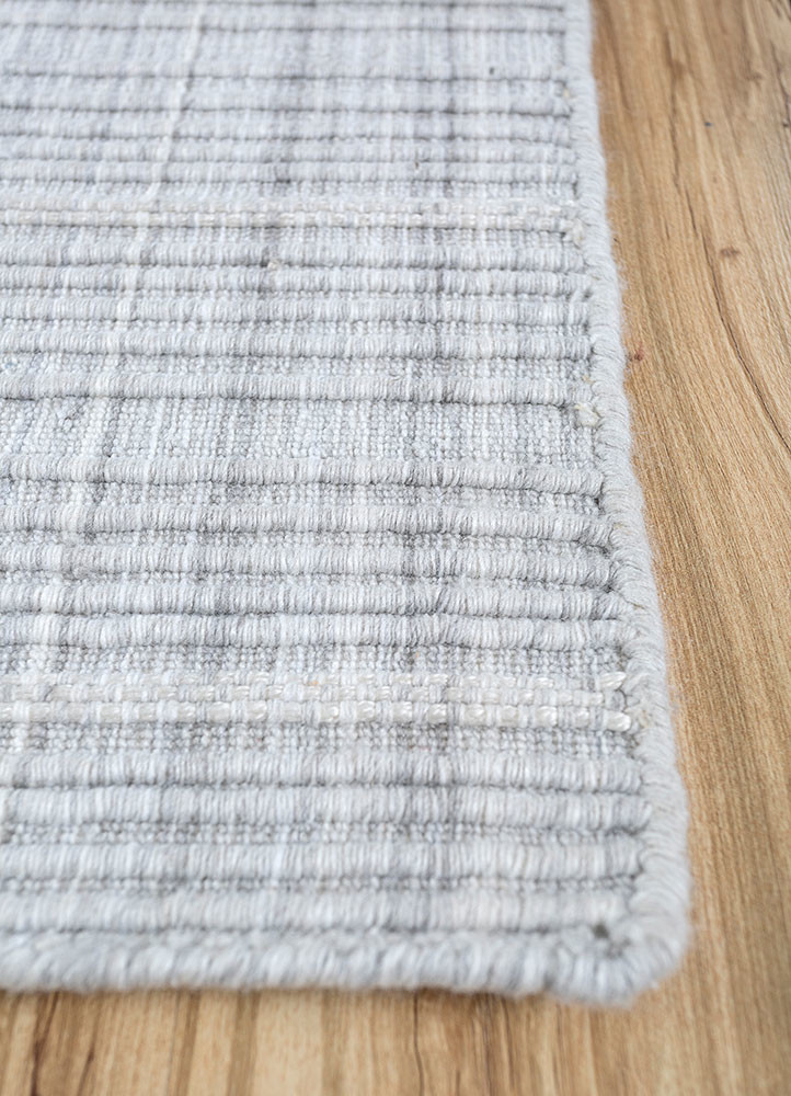 contour grey and black pet hand loom Rug - Corner